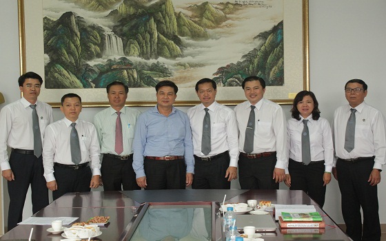 Chủ tịch Liên đoàn Luật sư Việt Nam thăm và làm việc với Đoàn Luật sư tỉnh Bình Dương