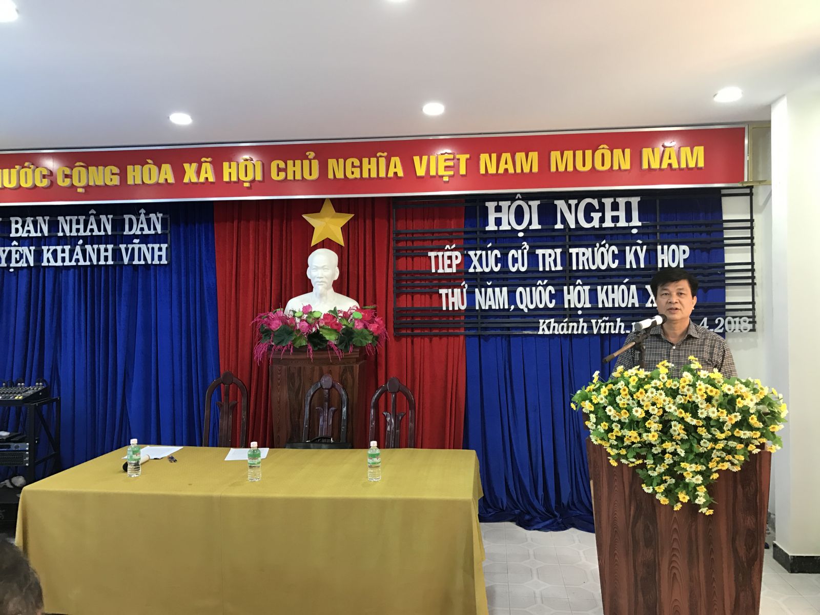 Tiếp xúc cử tri trước kỳ họp của Đại biểu Quốc hội tại tỉnh Khánh Hòa