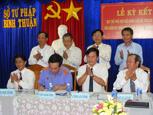 Bình Thuận: Ký kết Quy chế phối hợp giữa Đoàn luật sư với cơ quan tiến hành tố tụng tỉnh