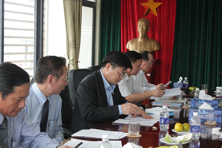 Lãnh đạo LĐLSVN nhiệm kỳ I và Thường trực LĐLSVN nhiệm kỳ II bàn giao công tác