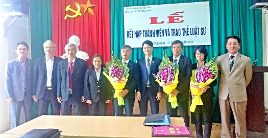 ĐOÀN LUẬT SƯ BẮC GIANG TỔ CHỨC KẾT NẠP LUẬT SƯ VÀ HỌP GIAO BAN