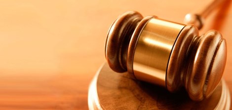 Luật sư không phải tố giác thân chủ?