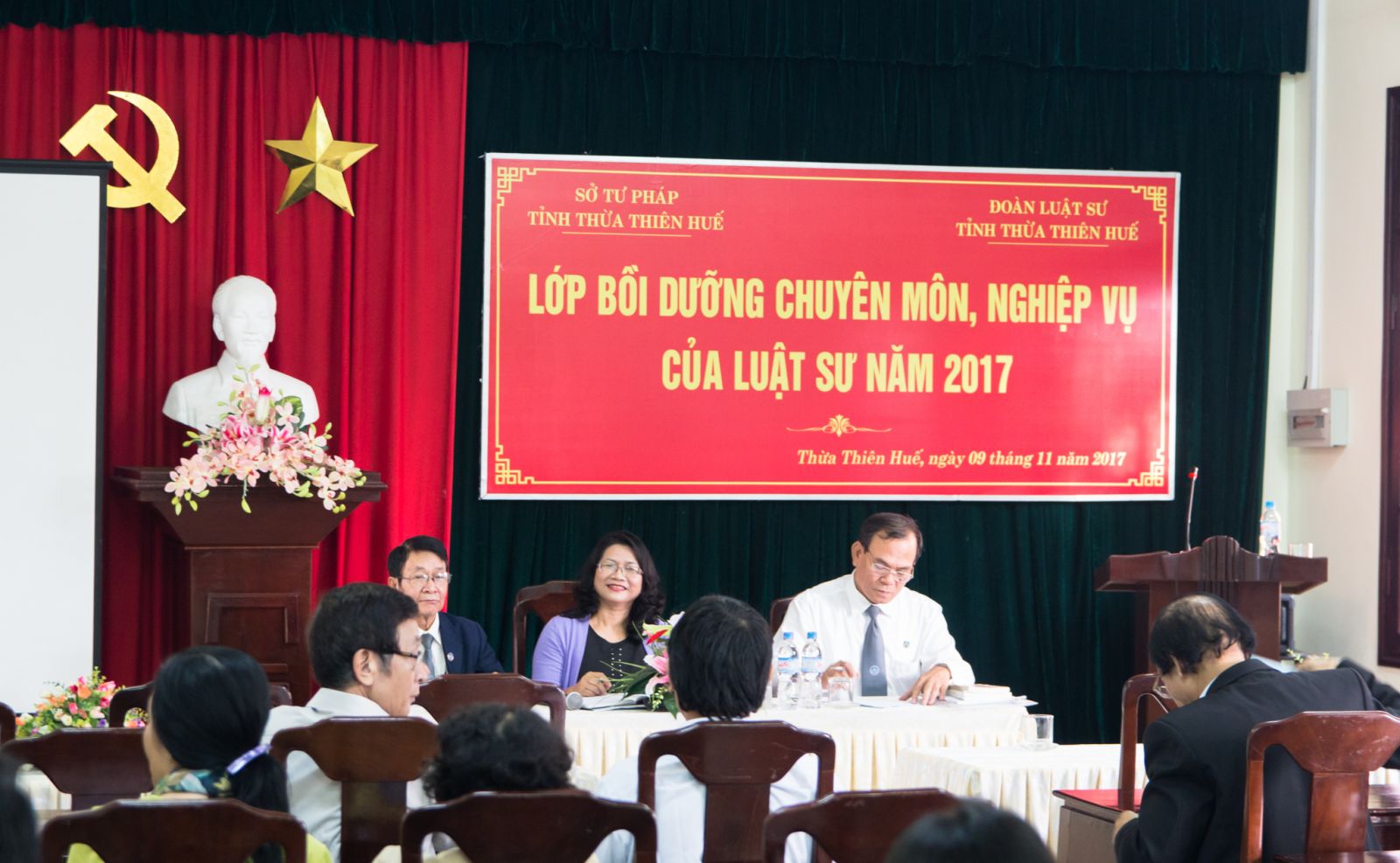 ĐLS tỉnh Thừa Thiên Huế: Phối hợp tổ chức Lớp bồi dưỡng chuyên môn NVLS năm 2017 nhân dịp kỷ niệm Ngày PLVN (9/11)